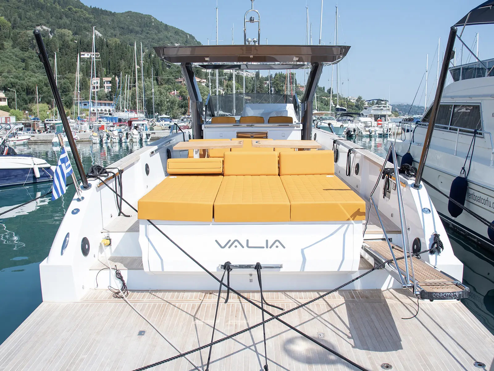 99knots Corfu Yach Rental Gallery 17