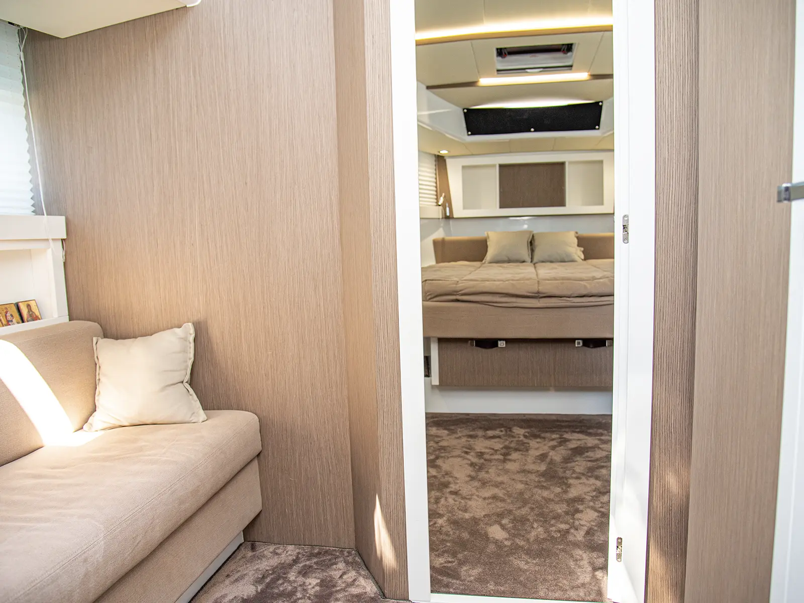 99knots Corfu Yach Rental Gallery 23