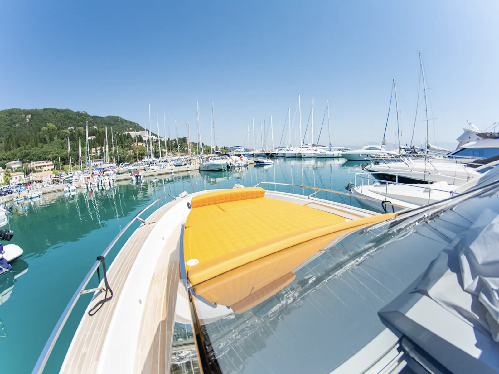 99knots Corfu Yach Rental Gallery 4