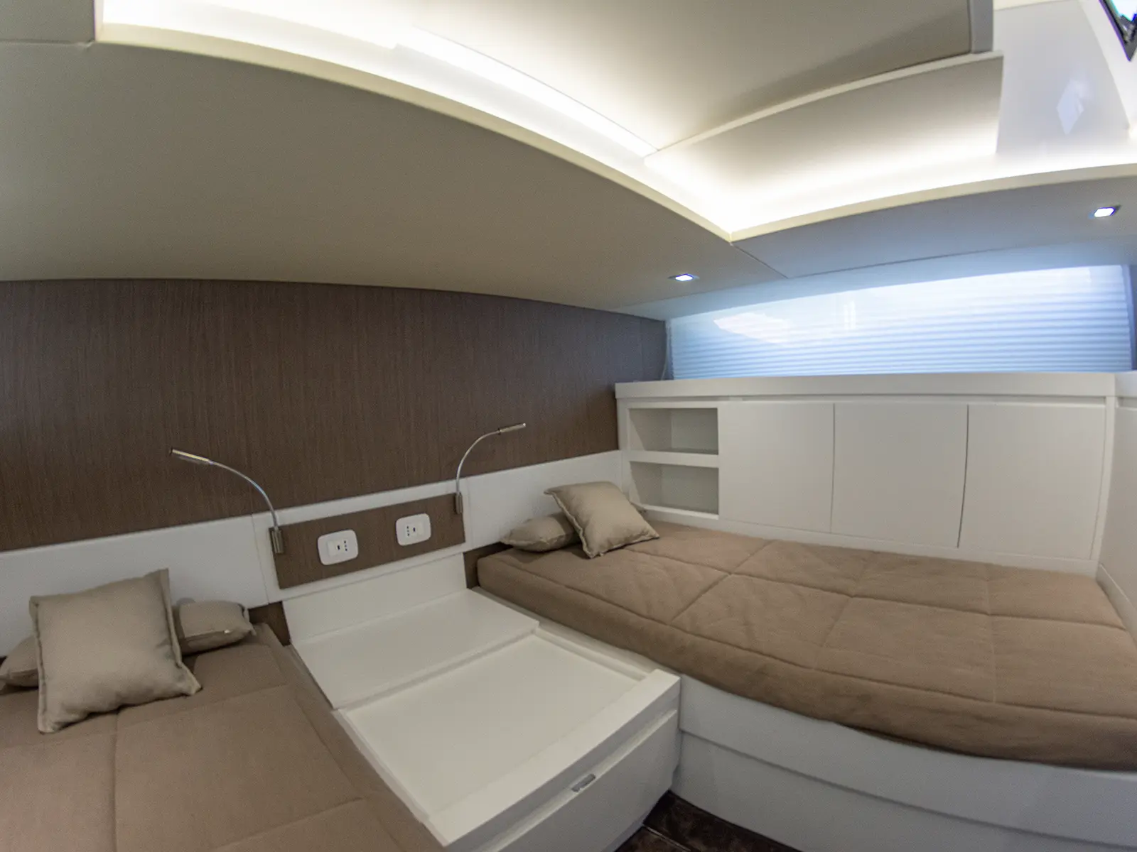 99knots Corfu Yach Rental Gallery 7