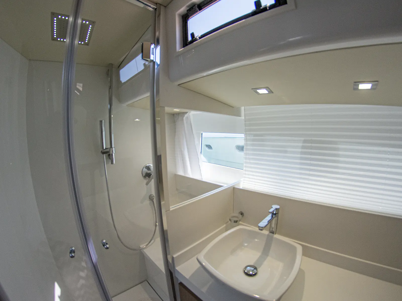 99knots Corfu Yach Rental Gallery 8