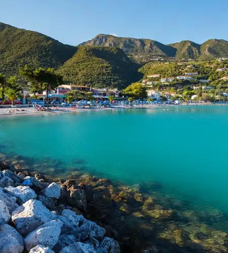 Dassia and Ipsos 99knots 3