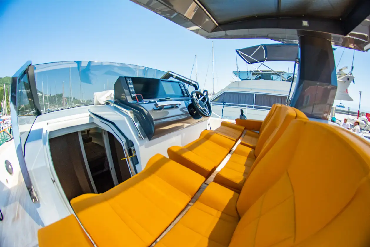 Lefkon Yacht, Italian Fiart 43, 99knots 7