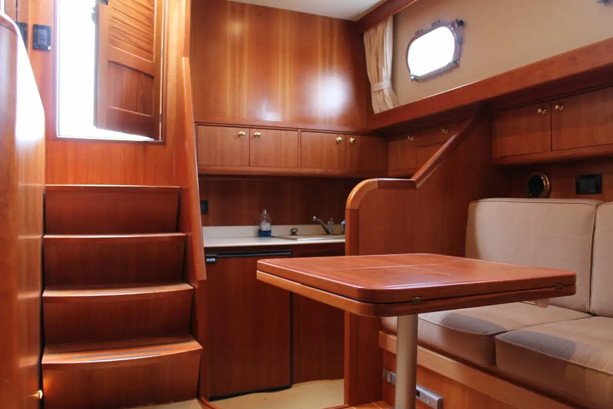 Valkyra Yacht, Apre Amare, 99knots 3