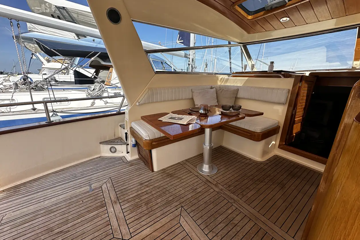 Valkyra Yacht, Apre Amare, 99knots 4
